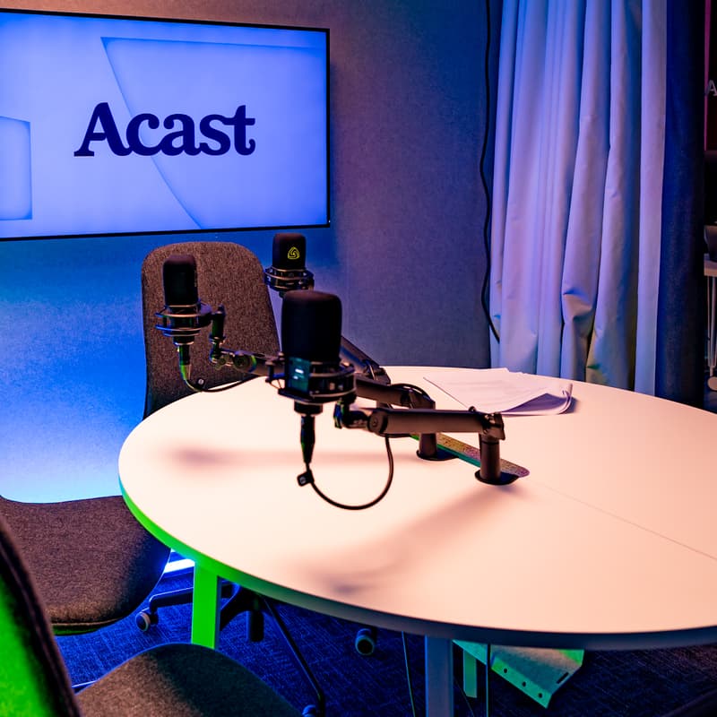 Cover Image for Monetize the Mic: Podcasting for Creators