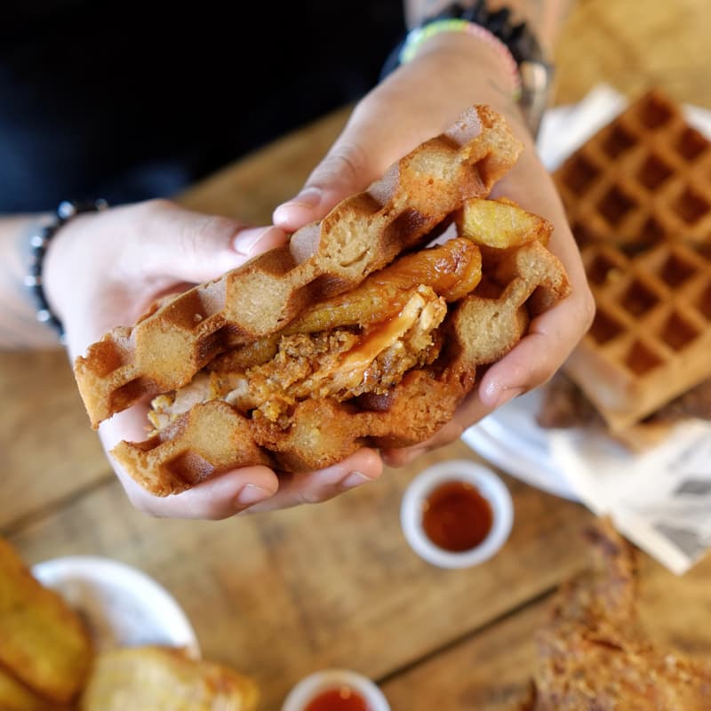 Cover Image for WAFFLE WEDNESDAYS Vol. 11 - Chicken & Waffles, Drinks and Music.
