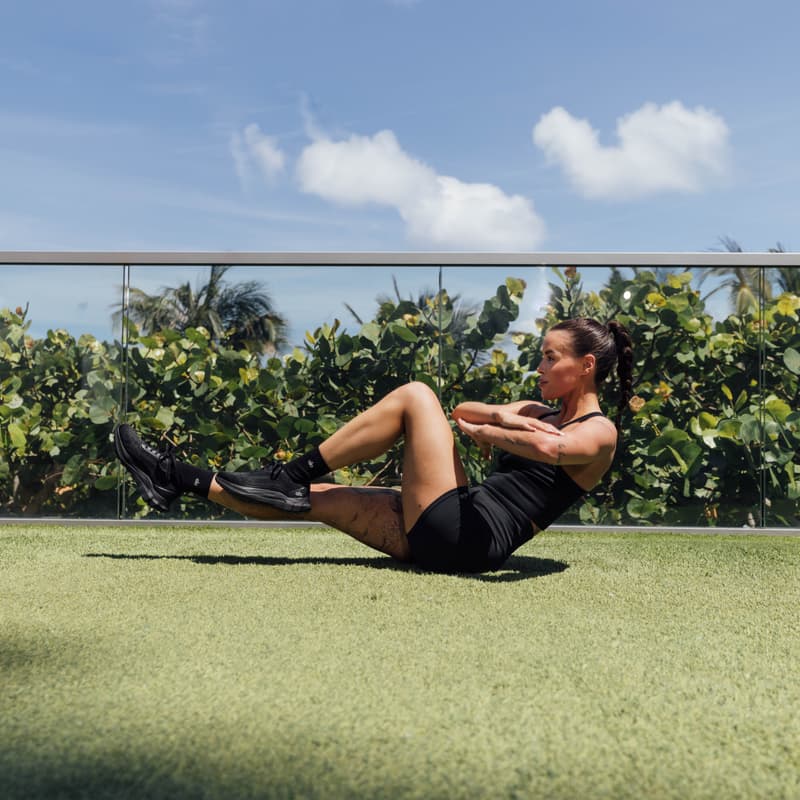 Cover Image for Alo x 1 Hotel Toronto | Move into Strength with Jade Smith