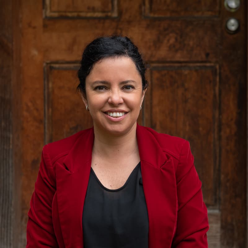 Cover Image for Ignacia Jofré: Mujeres construyendo el futuro financiero