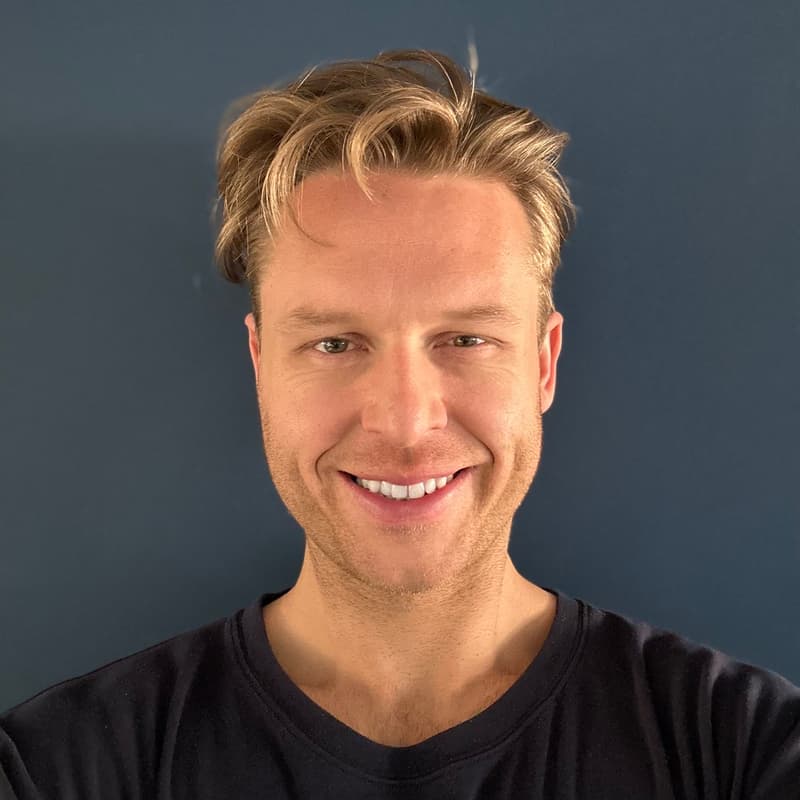 Cover Image for Bootstrapped vs VC-Funded - A Founder Shares His Learnings