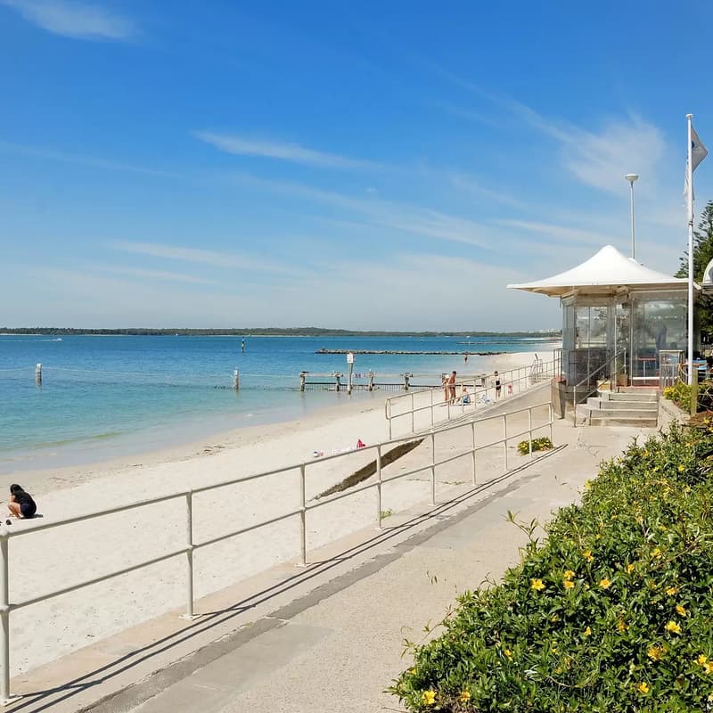 Cover Image for 19/04 - She Walk Brighton Le Sands Scenic Coastal Walk