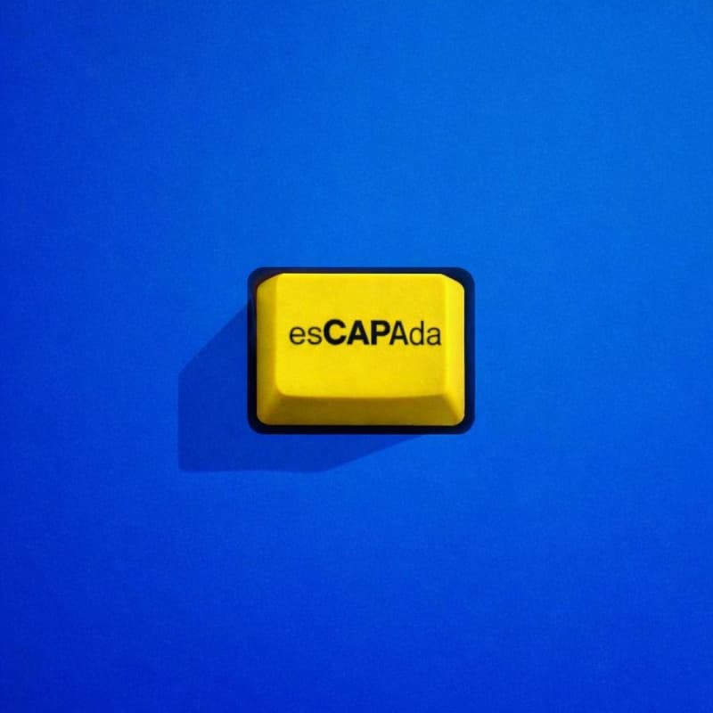 Cover Image for esCAPAda