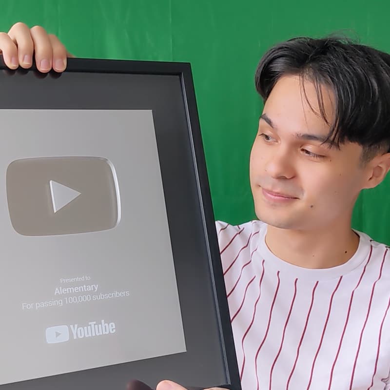 Cover Image for How I Got 1B Views on YT and Make Startups Go Viral With 1 Video