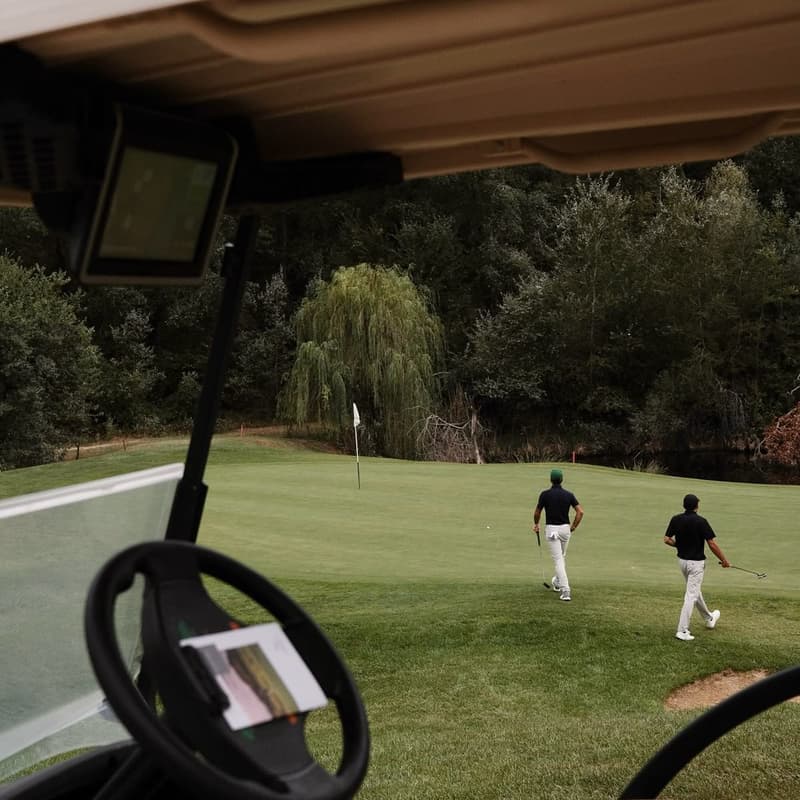 Cover Image for DADS' GOLF OUTING