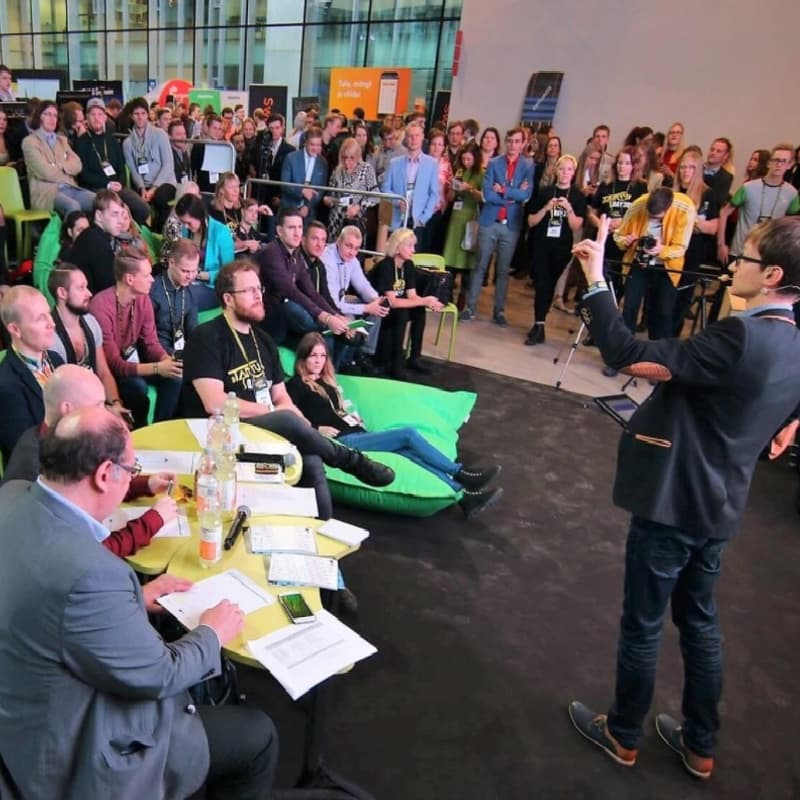 Cover Image for 8/24 Startup Pitch Salon | Investor Feedback + Audience Vote