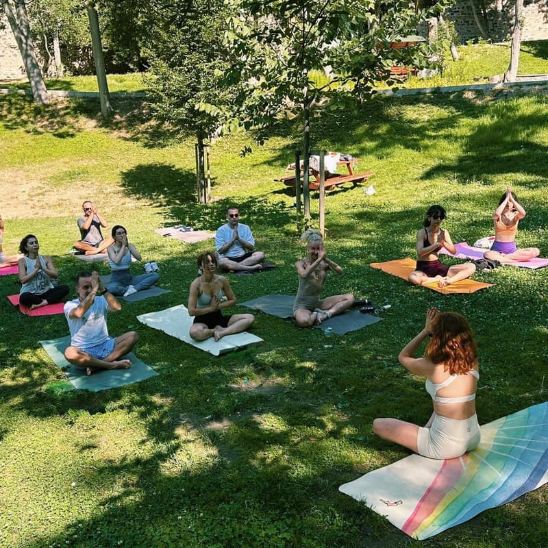 Pop Up Yoga: Maçka Demokrasi Parkı için kapak görseli