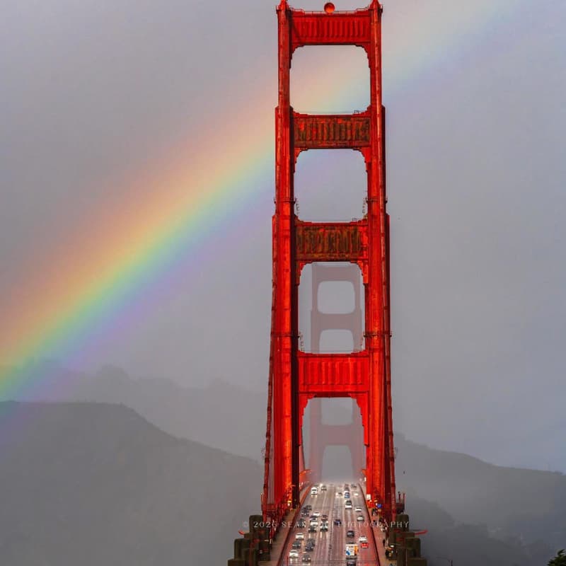 Cover Image for Join us for a fun evening of live music 🎶, art 🎨 & salsa dancing 💃🏽 at the Embarcadero — and open doors for hundreds of Bay Area youth!❤