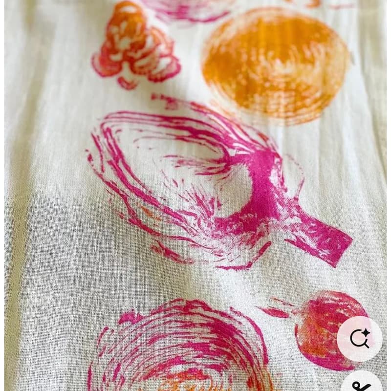 Cover Image for ArtWalls: Capes & Cakes (session #2) — EXPLORE CLAY & VEGGIE PRINTING ON FABRIC