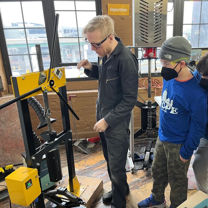 Cover Image for NYCxDesign Open Studio at Precious Plastic NYC