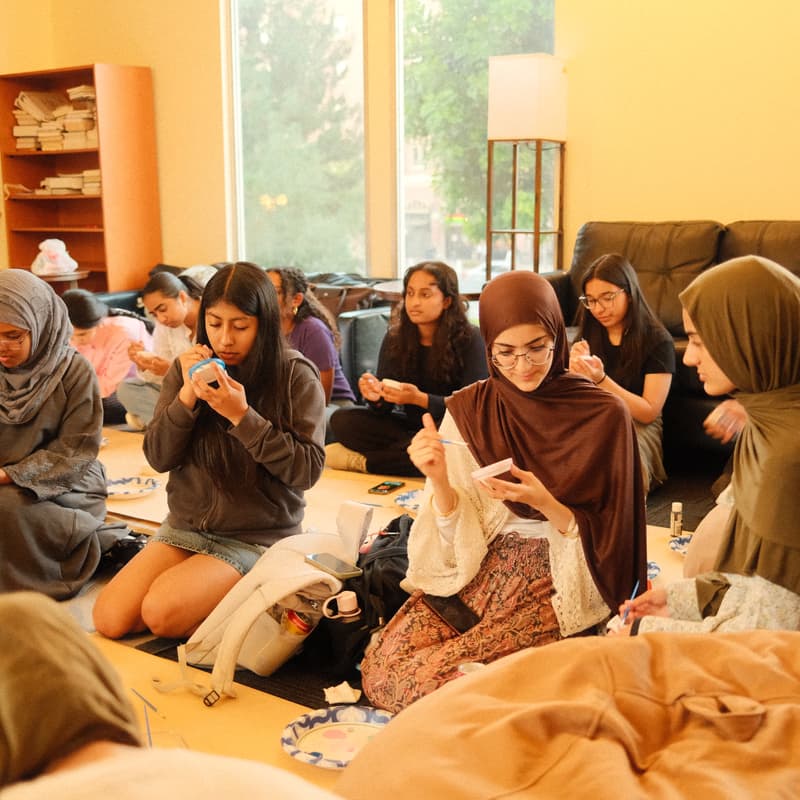 Cover Image for Friendship Bracelet Making