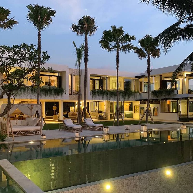 Cover Image for EDGE Lock-in Compound (April 6)