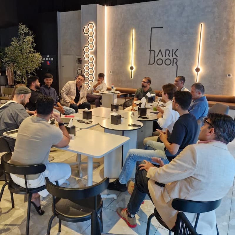 Cover Image for Mastermind Roundtable