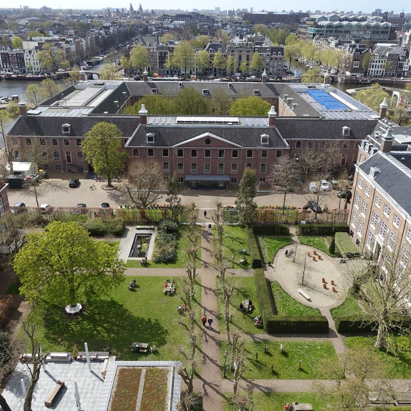 Cover Image for Offline Dinner in Historic Canal House | Amsterdam
