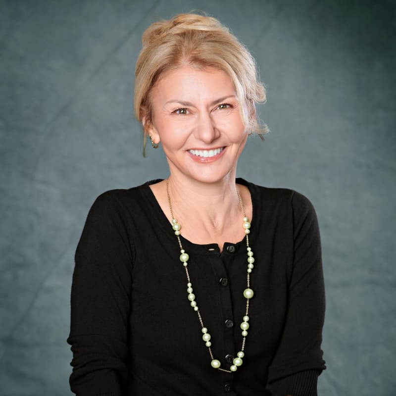 Cover Image for ADHD & the Publishing Life: A Conversation with Irena Smith