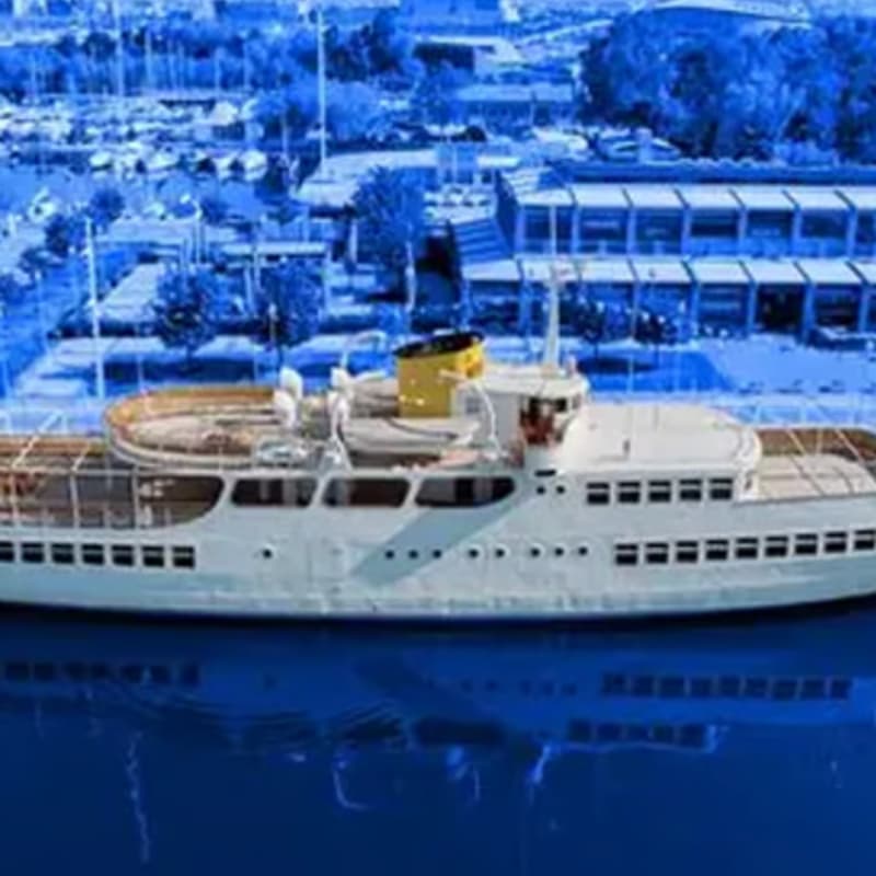 Cover Image for A journey through time at the Neraida Floating Museum