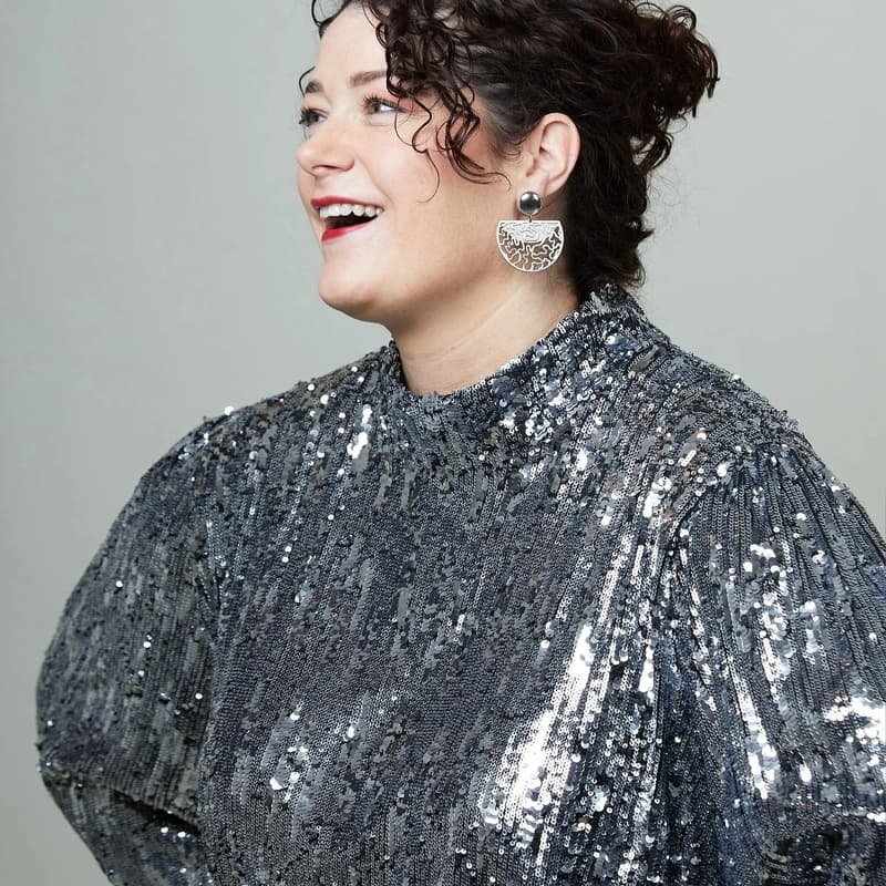 Cover Image for The Business of Being Fractional