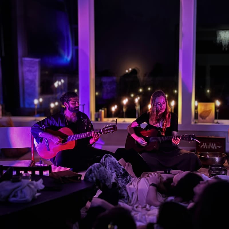 Cover Image for Resonance: A Concert for Connection