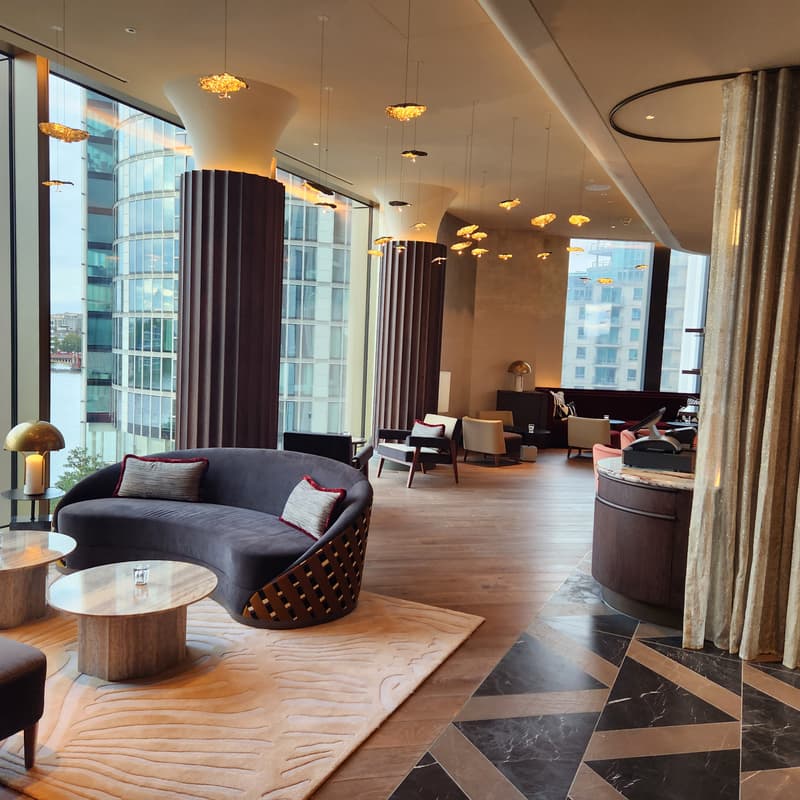 Cover Image for Paint & Sip in Tamisé wine bar, overlooking the River Thames