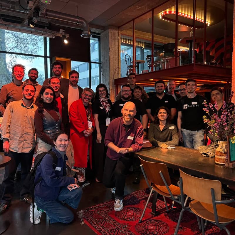 Cover Image for Vibe Coding Meetup: How to AI (Show & Tell Edition) 🚀✨ 🏳️‍🌈