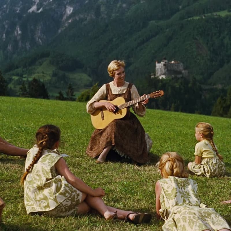Cover Image for Music & Movement for babies & toddlers