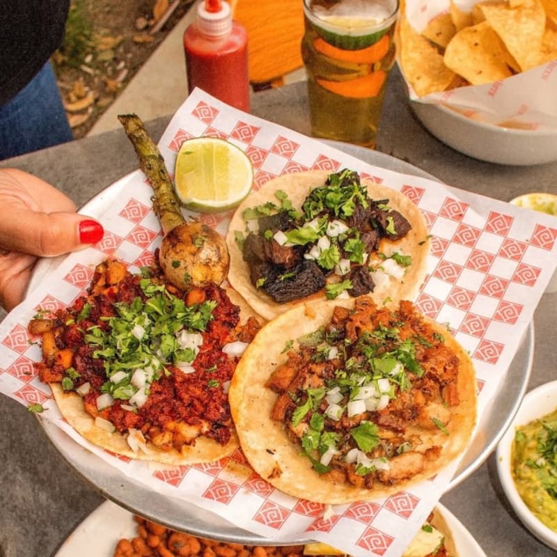 Cover Image for Taco ‘Bout A Mom Meet Up