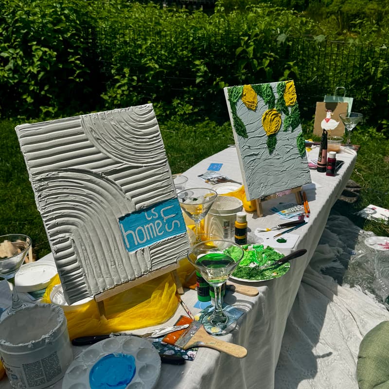 Cover Image for Sip & Paint Picnic
