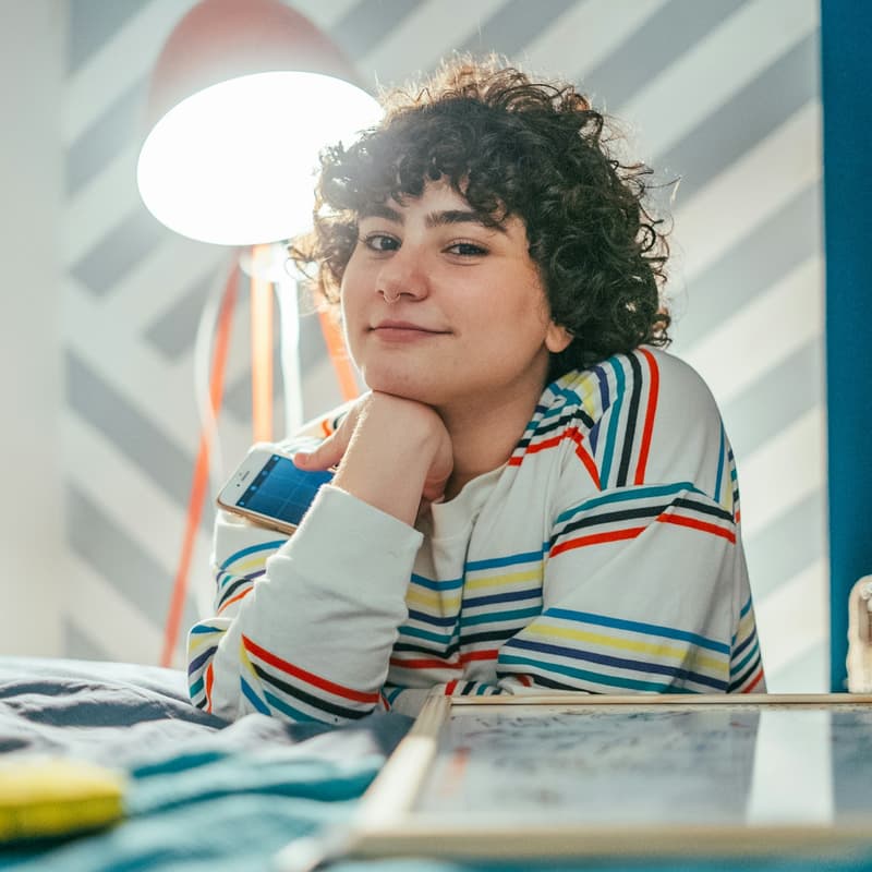 Cover Image for Autismo en mujeres: el elefante en la sala (webinar)