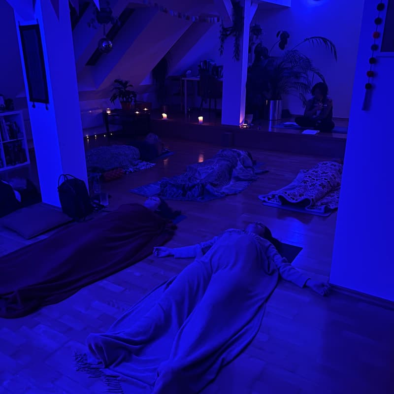 Cover Image for New Moon 🌚 Tarot Yoga Ceremony