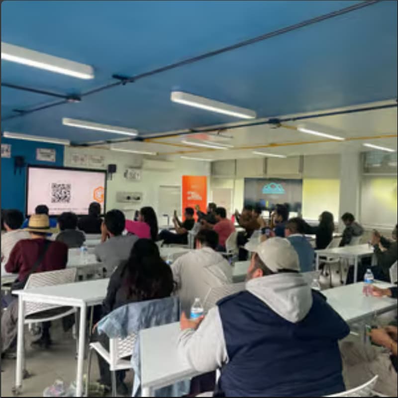 Cover Image for Taller: Aprende a integrar Blockchain en tus apps con JavaScript y Solidity