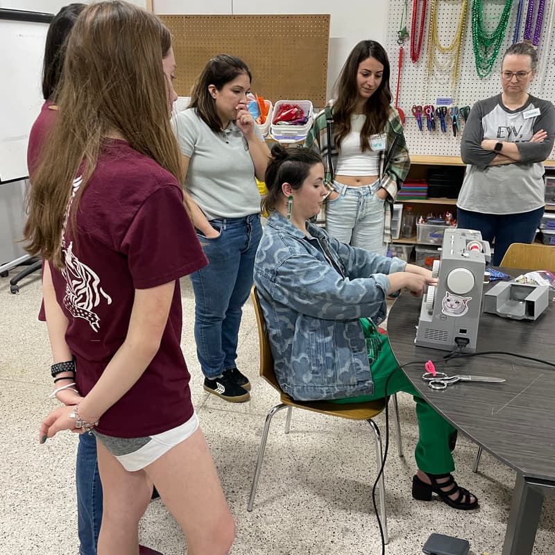 Cover Image for Sewing Machine Maintenance Workshop and Volunteer Recruitment