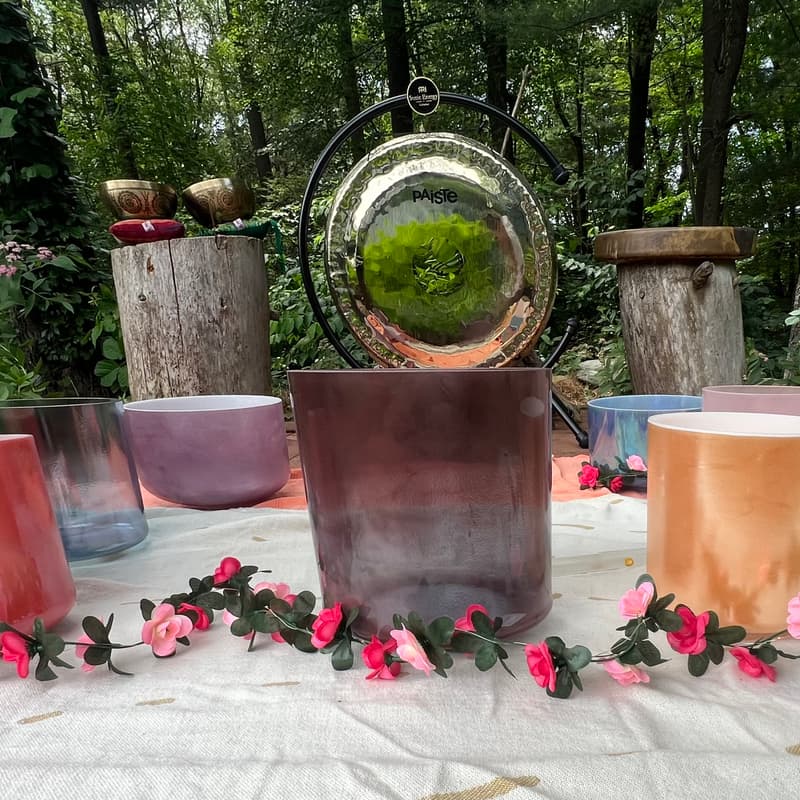 Cover Image for Return to Inner Peace :A Sound Meditation with Light Breathwork