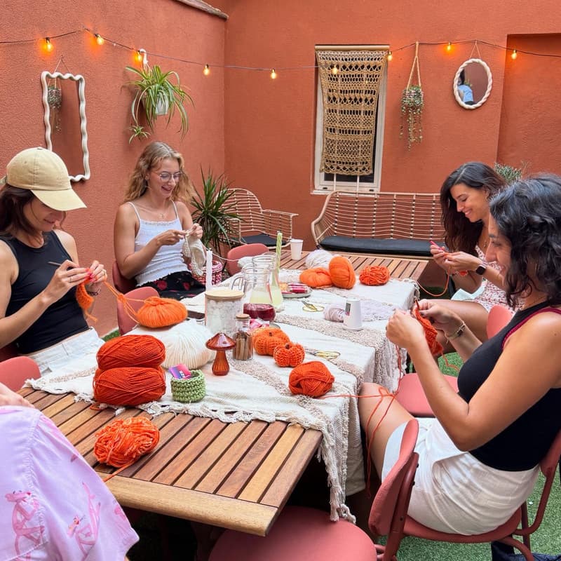 Cover Image for 🪡 Crochet & Other Crafts | Monthly Gathering at Sznurki Studio