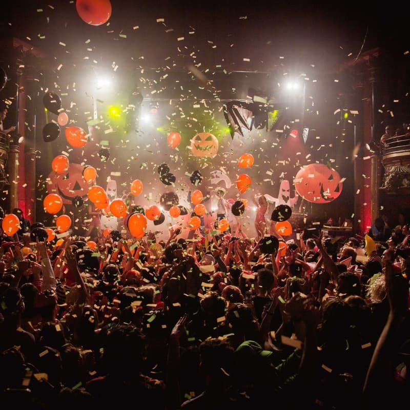 Cover Image for KEEP THE HALLOWEEN GOING