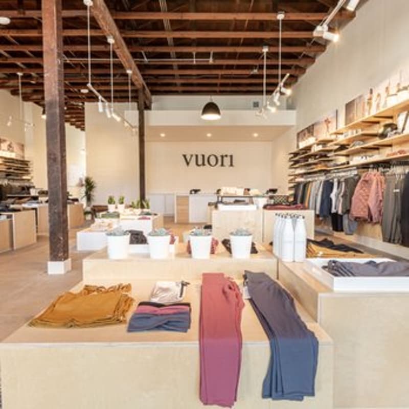 Cover Image for Kustomer x Shipbob Vuori In-Store Shopping Experience