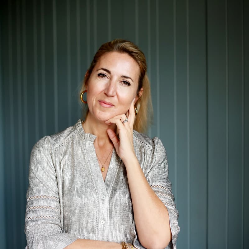 Cover Image for An Evening With Lisa Jewell