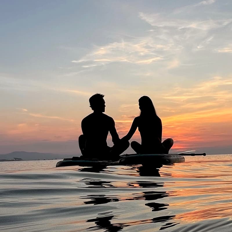 Cover Image for San Valentín al Amanecer – Experiencia en Paddle 🌅💛