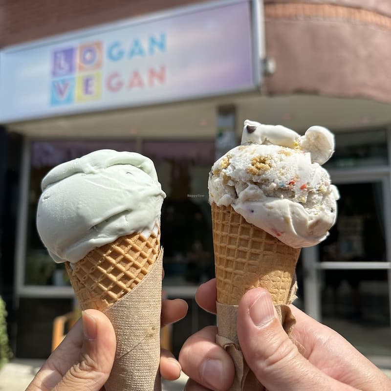 Cover Image for Psychedelic Therapy Ice Cream Social/Pop-Up | Logan Square, Chicago