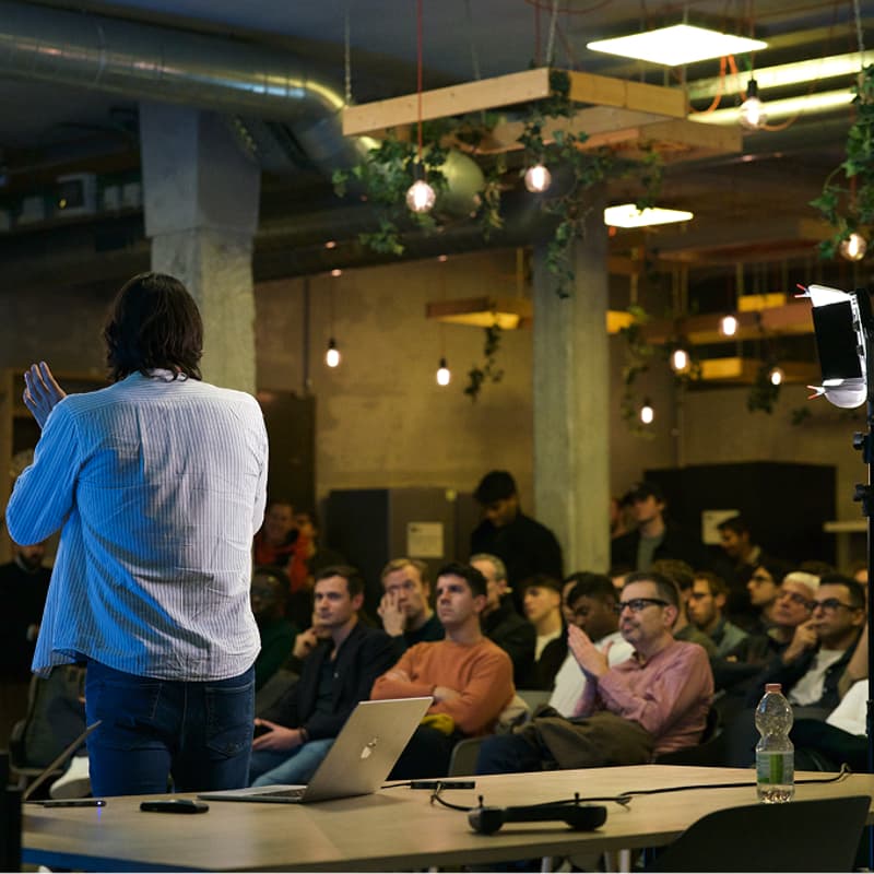 Cover Image for AI & Robotics Meetup