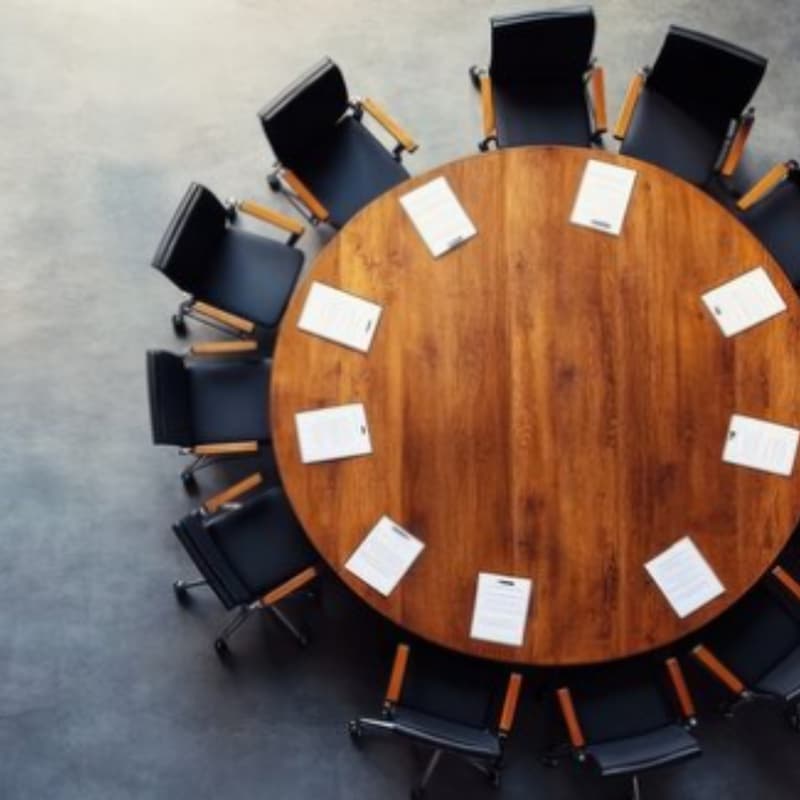 Cover Image for Round Table with Insperity & Outside General Counsel, LLP