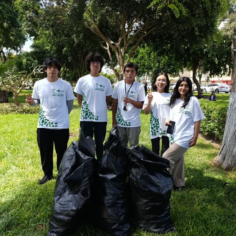 Cover Image for Dia 1 Reciclaton 1RA Semana