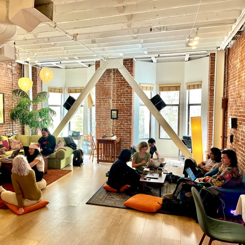 Cover Image for Nook Coworking - The Trial Week of Champions🧡🚪🙌