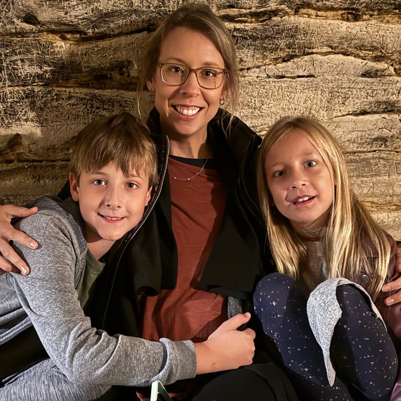 Cover Image for Love Like Lindsey: A life celebration for Lindsey Schmidt