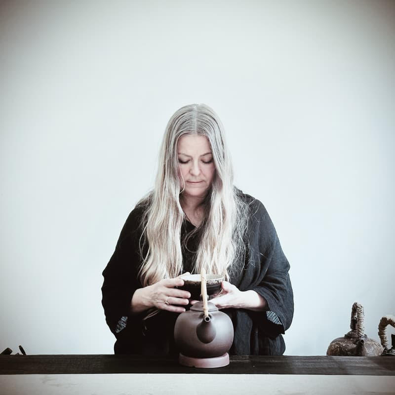 Cover Image for Communitea