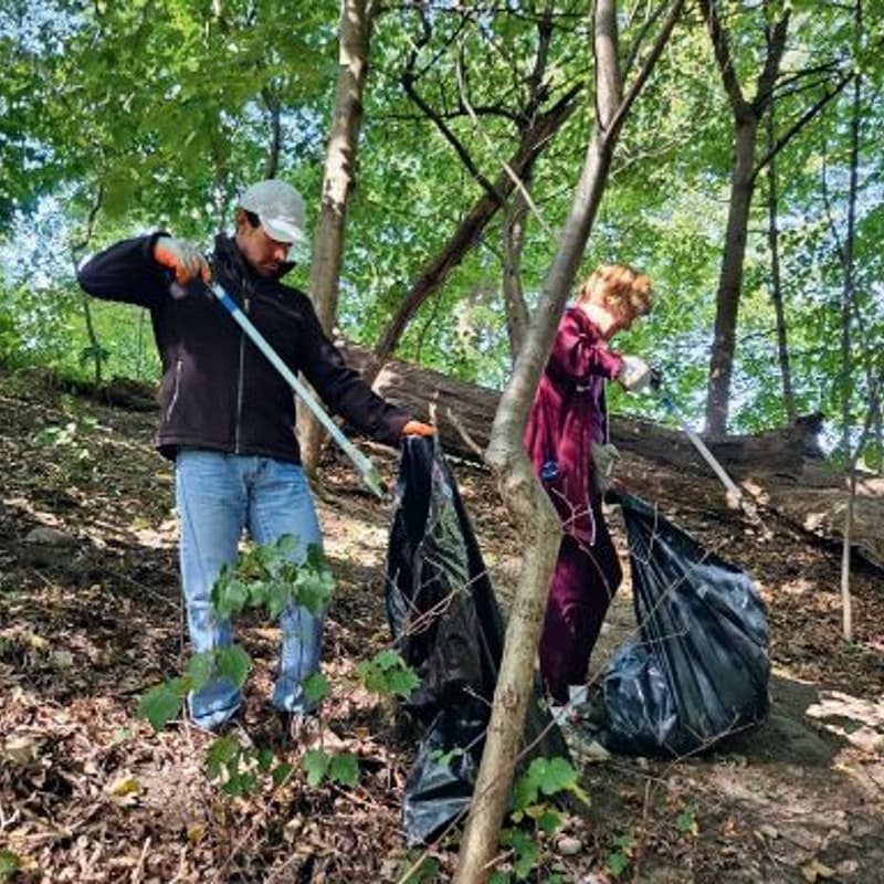 Cover Image for MLK Jr. Day of Service at Highland Park