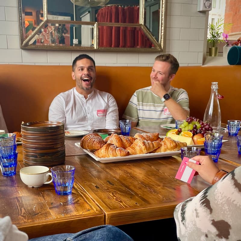 Cover Image for Marketing Therapy | CMO Brunch #6