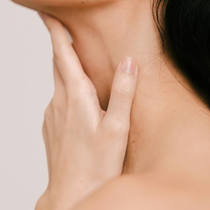 Cover Image for Aeva Illuminated - Stop Guessing: Get the Thyroid Answers Doctors Often Miss