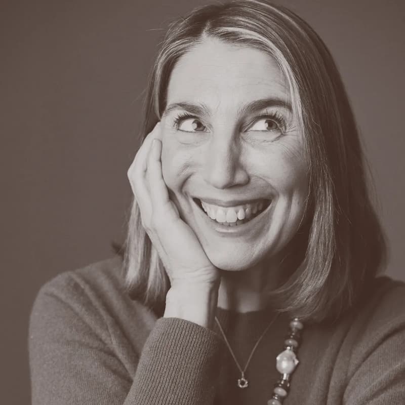 Cover Image for From Podcast to Powerhouse: Building a Literary Brand with Zibby Owens