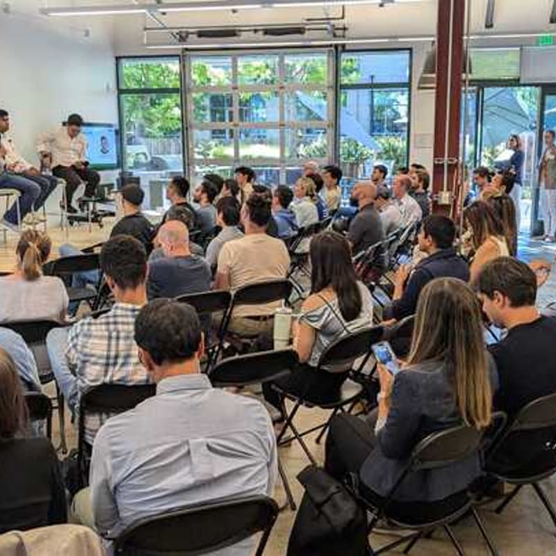 Cover Image for StartX Med Unicorn Founders Panel + Community Dinner [In Person]