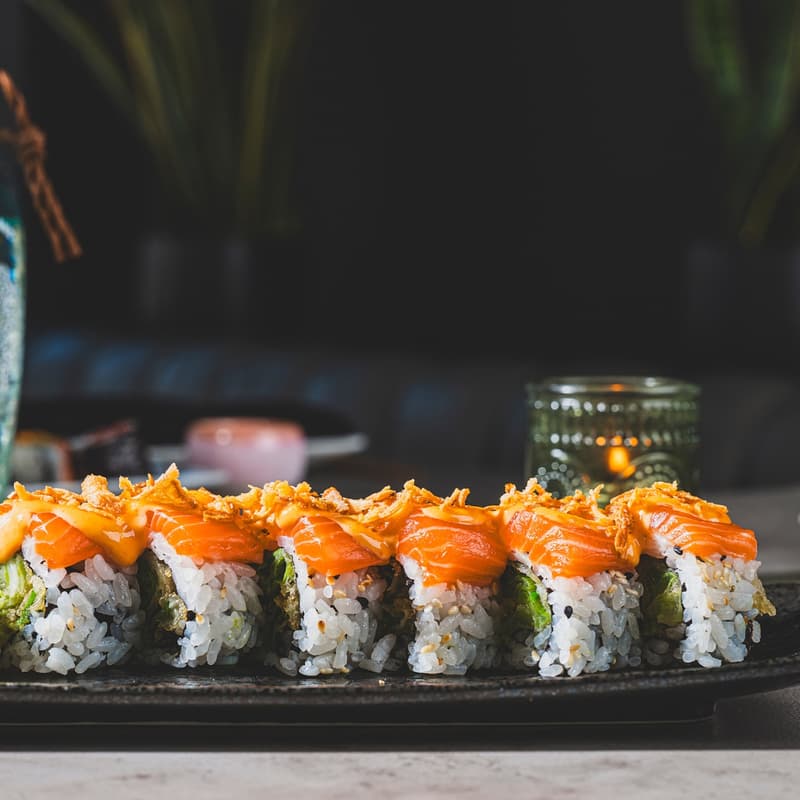 Cover Image for Washingtonian Problems' Friendsgiving